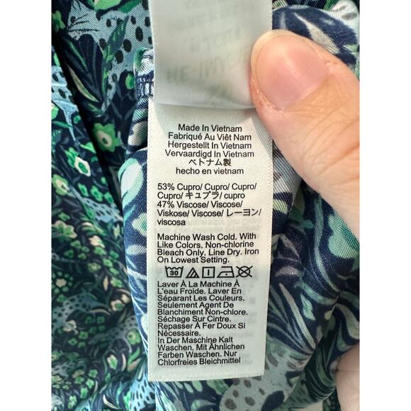 J.CREW | Classic Button Down Shirt Blue Green Floral Leopard Print | Size 0 - Picture 7 of 7